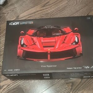Red Viva Hypercar Building Set
